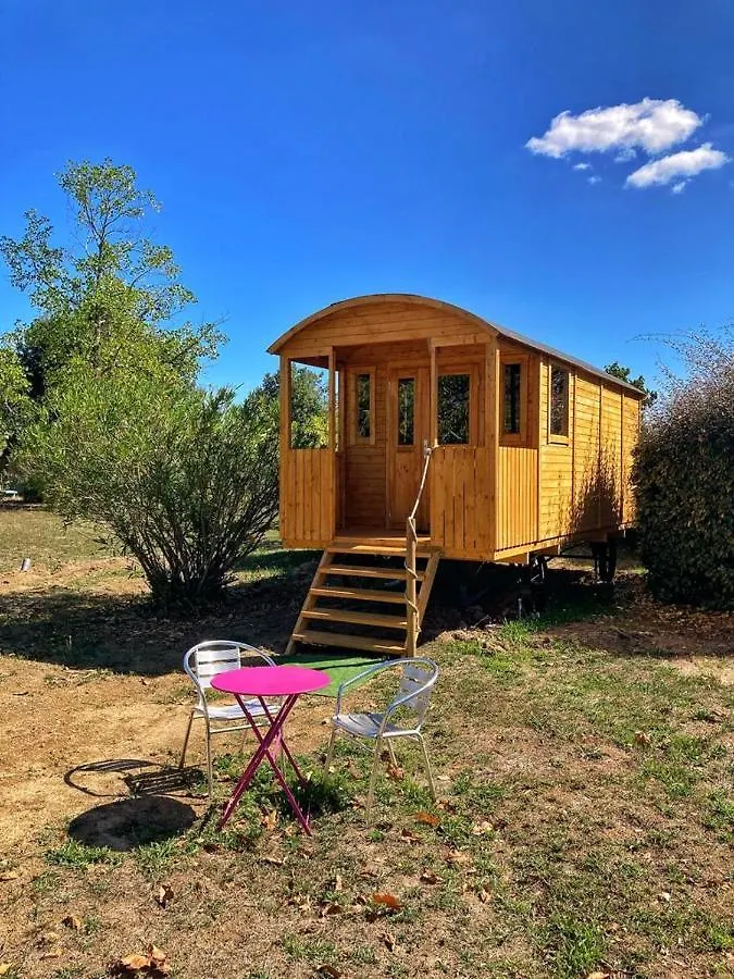 La roul'hôte dépote Monbéqui 0*,  France